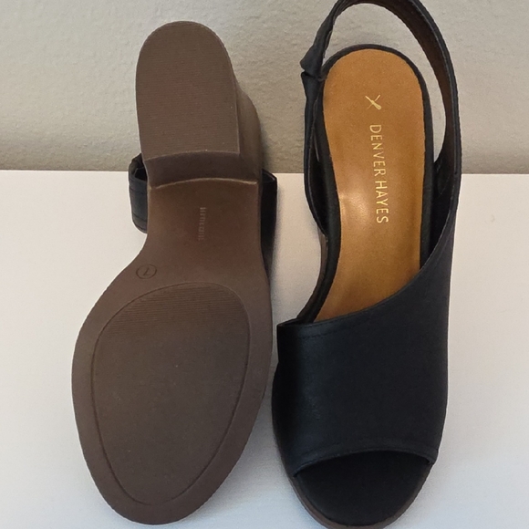 Black Open-Toe Slingback Heels - Picture 3 of 3